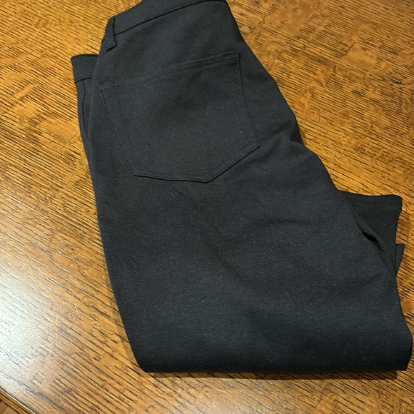 Gap girls black uniform ponte pants - Picture 2 of 3